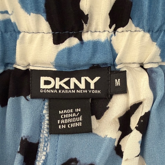 DKNY Blue and Black Silk Blend Floral Cropped Pants M New - Picture 2 of 8